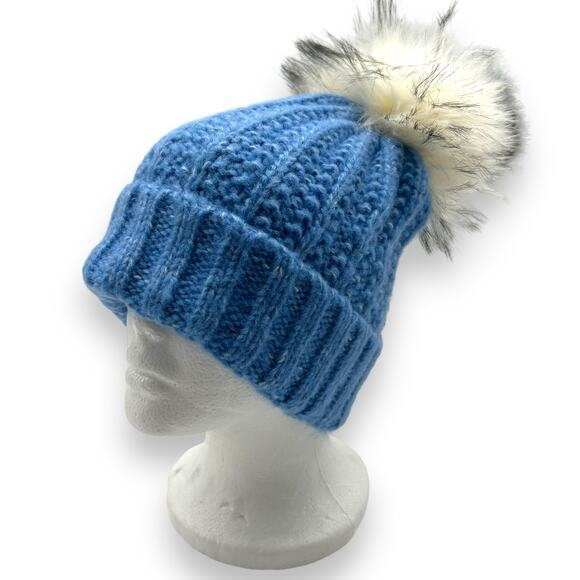 NEW Kyi Kyi blue ribbed knit chunky Cable knit beanie pom pom winter hat - Picture 1 of 10